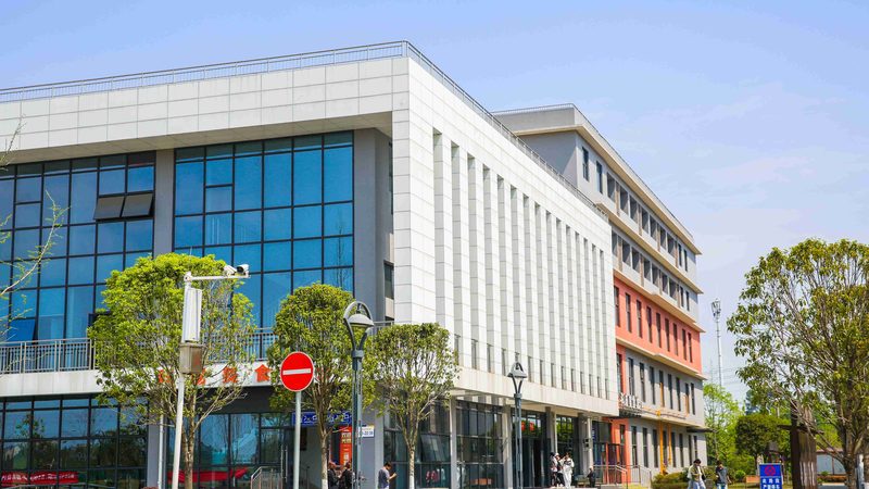 PCB打板价格之谜：揭秘影响报价的关键因素